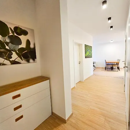 3 2x Balcony, New Building, 21 ברטיסלאבה